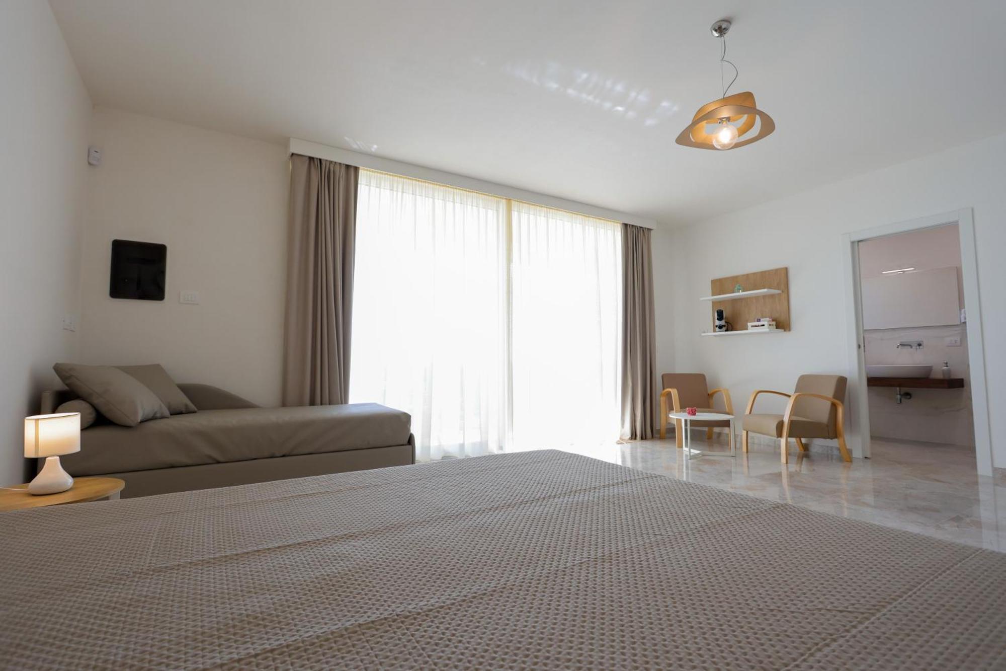 Le Murge Del Salento Hotel B&B Depandance Uggiano La Chiesa Rom bilde
